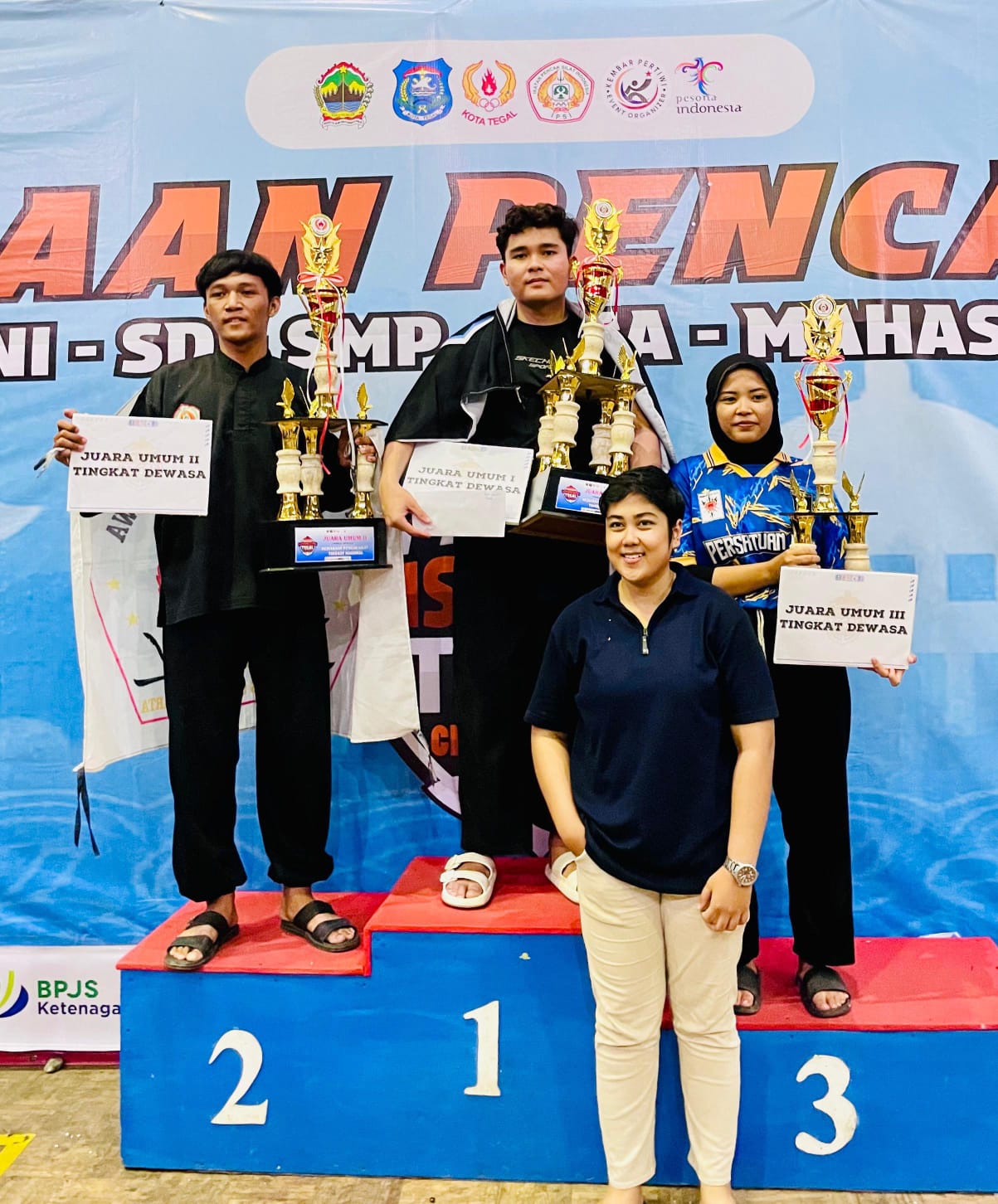 Juara Umum 1 Kategori Dewasa